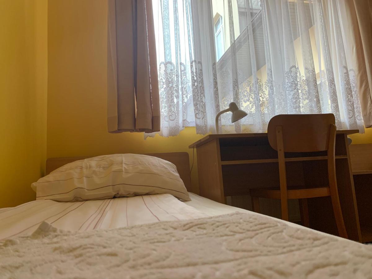 Dom Pielgrzyma Schr Hotel Grabowka Cameră foto